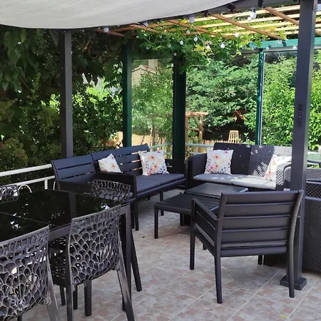 Le Jardin Des Rocailles - 4 Climatisee Avec Piscine A Deux Pas D'avignon * Villeneuve-lès-Avignon