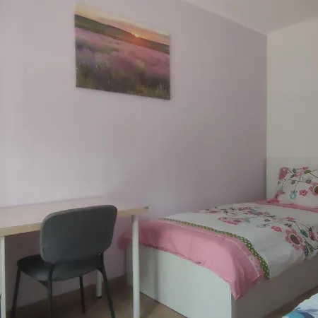 Villa Le Jardin Des Rocailles - 4 Climatisee Avec Piscine A Deux Pas D'avignon