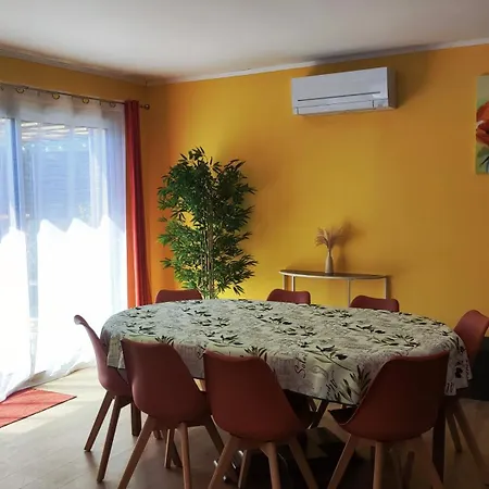 Le Jardin Des Rocailles - 4 Climatisee Avec Piscine A Deux Pas D'avignon Villa Villeneuve-les-Avignon