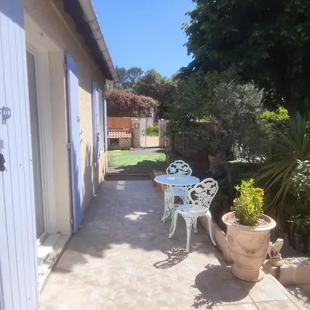Villa Le Jardin Des Rocailles - 4 Climatisee Avec Piscine A Deux Pas D'avignon Villeneuve-les-Avignon