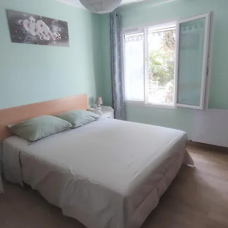 Le Jardin Des Rocailles - 4 Climatisee Avec Piscine A Deux Pas D'avignon Villa Villeneuve-les-Avignon