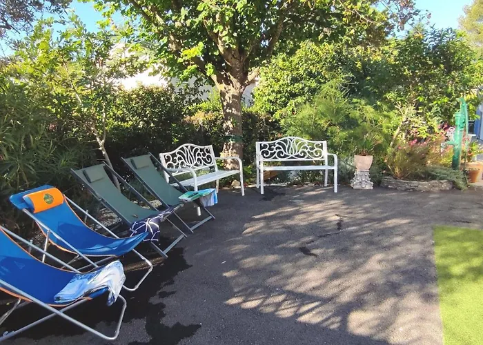 Familiale Avec Piscine Et Climatisation En Provence Villa